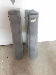 lot 1561 image: Gutter Guard - Approximately 50 Pieces