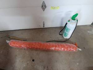 lot 1578 image: Sprayer and Snow Fence