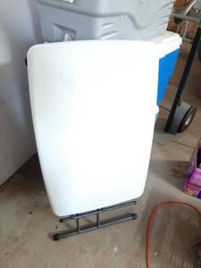 lot 1584 image: Small White Plastic Folding Table - Adjustable Height