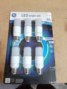 lot 1585 image: GE LED Bright Stik 10 watt Soft White 6 Pack 60-watt replacement
