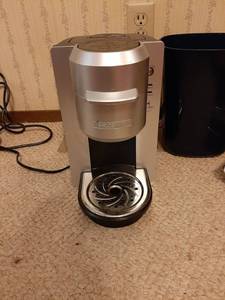 lot 1647 image: Mr Coffee Keurig Coffee Maker