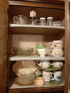 lot 1659 image: All Remaining in Kitchen