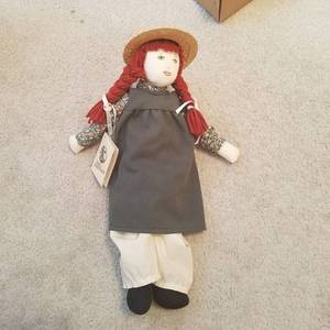 lot 1747 image: Anne of Green Gables doll
