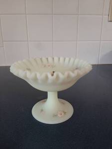 lot 1757 image: Handpainted Fenton Compote