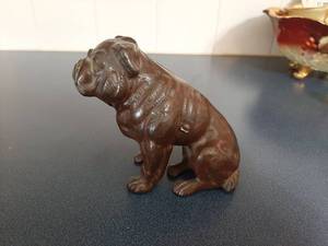 lot 1772 image: Cast Iron Dog Bank