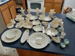 lot 1774 image: Assorted Belleek Porcelain of Ireland