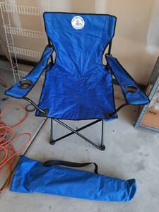 lot 1802 image: Chair in Bag