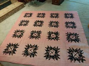 lot 1819 image: Pink Quilt