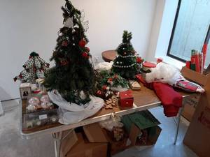 lot 1904 image: All Christmas Decor - in Basement
