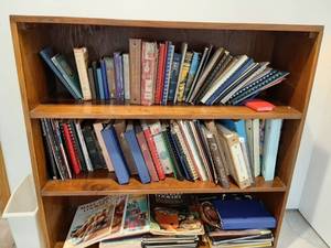 lot 1913 image: All Books on Shelf