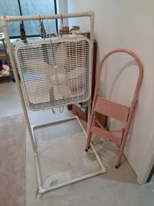 lot 1924 image: Step Stool and Fan on Homemade Stand