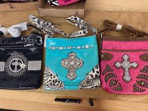 lot 4 image: western purses