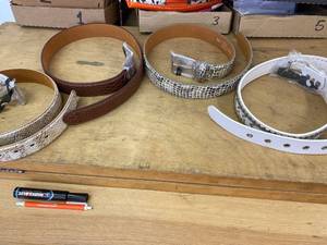lot 14 image: 4 belts various size