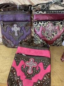 lot 25 image: 3 Christian crossbody purses