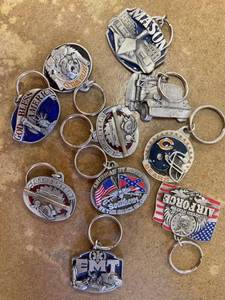 lot 1117 image: keychains