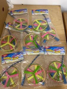 lot 1133 image: 8 toy flyers