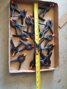 lot 225 image: approximately 20 spring clamps