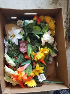 lot 239 image: artificial flowers