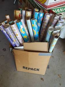 lot 240 image: gift wrap, over 25 rolls