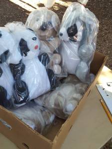 lot 246 image: 7 stuffed bears
