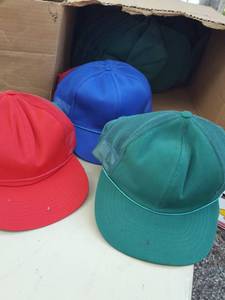 lot 250 image: over 35 ball caps