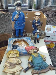 lot 258 image: home decor, small chip on sailors hat