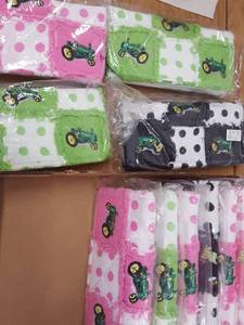 lot 1170 image: 12 assorted wallets