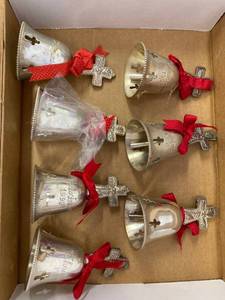 lot 1510 image: lot of bells