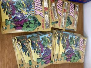 lot 1513 image: approx 20 Hulk book & record sets