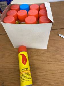 lot 1519 image: butane gas refills