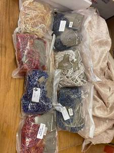 lot 1535 image: over 80 pcs assorted jewelry- bracelets, anklets, necklaces