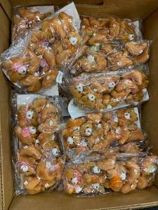 lot 1583 image: approx 20 dozen bear keychains