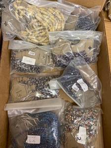 lot 1594 image: approx 8 dozen chokers