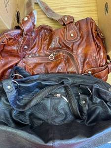 lot 1612 image: 2 purses