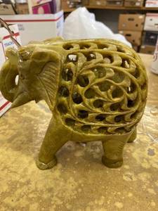 lot 1647 image: carved soap stone decor (5)