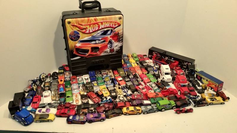 huge hot wheels collection for sale
