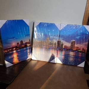 lot 283 image: 3 Piece Wall Art