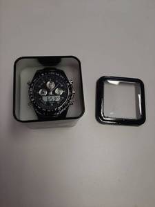 lot 140 image: Binzi Watch in Tin