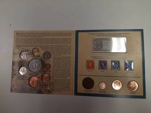 lot 142 image: The Queens Diamond Jubilee Collection - Coin and Stamp Set