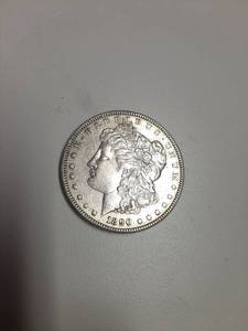 lot 218 image: 1890-S Morgan Silver Dollar