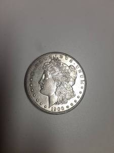 lot 221 image: 1900-O Morgan Silver Dollar