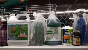 lot 79555 image: Assorted Lot of Damaged Chemical Containers