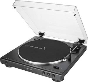 lot 73322 image: Audio-Technica AT-LP60X-BK Fully Automatic Belt-Drive Stereo Turntable, Black, Hi-Fi, 2 Speed, Dust Cover, Anti-Resonance, Die-Cast Aluminum Platter