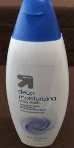 lot 3479 image: up & up Deep Moisturizing Body Wash - 24 oz