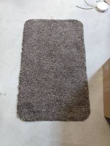 lot 8038 image: indoor mat