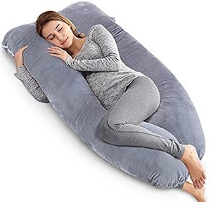 lot 1022 image: pregnancy pillow