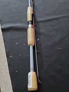 lot 1177 image: Pflueger Lady Trion Spinning Rod