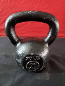 lot 1207 image: 30lb Kettlebell