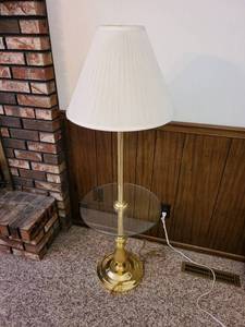 lot 1011 image: Decorative lamp