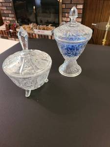 lot 1015 image: Set of 2 candy dishes 10 inches